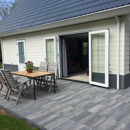 Holiday home In De Noordkop Burgervlotbrug